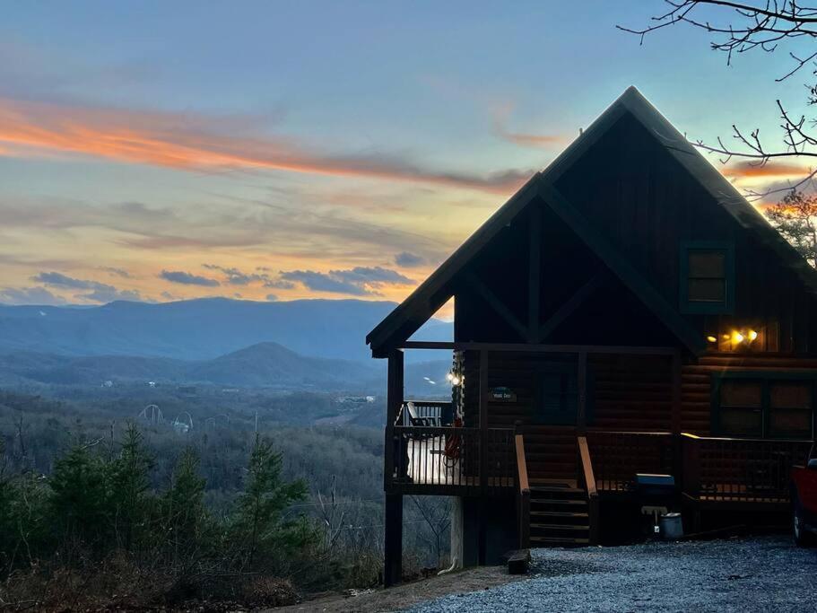 Yogi'S Den: Breathtaking Views! 3 Min To Dollywood, On 1 Acre! Villa Sevierville Dış mekan fotoğraf